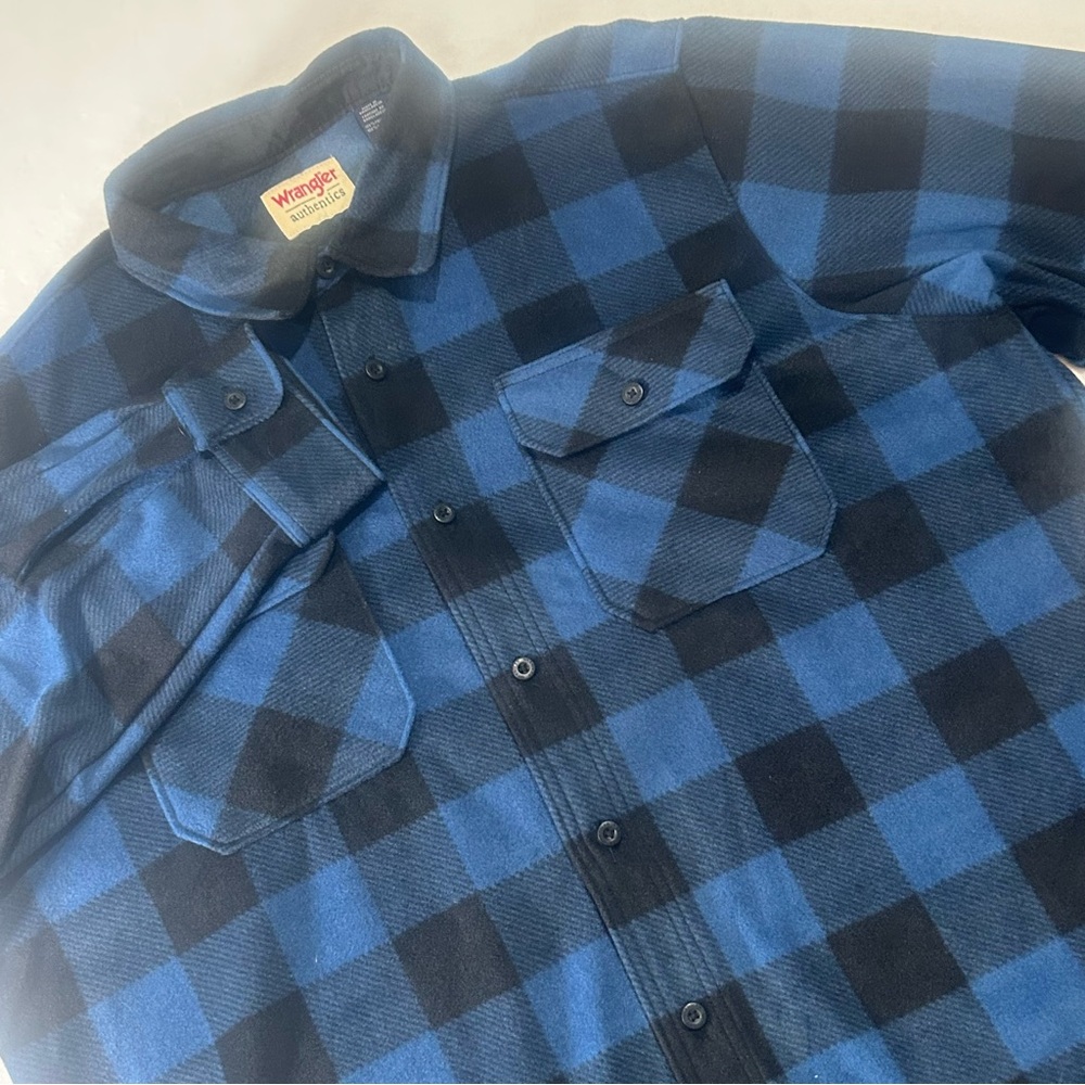 Wrangler Authentics Mens XL Blue Black Buffalo Plaid Flannel Long‎ Sleeve Shirt